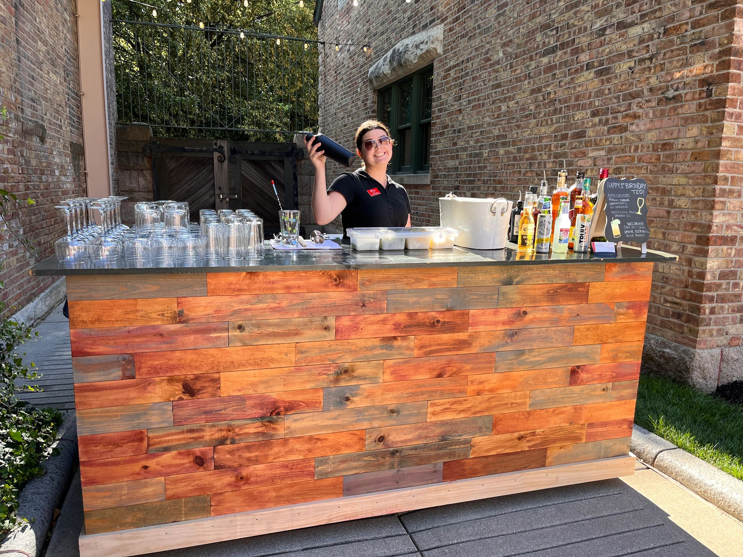 Bonheur White Glove Serving Staff Inc. Home